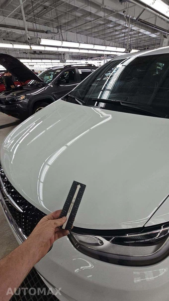 2026 Chrysler Pacifica Limited 121.6" WB – miniatura 30