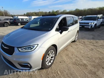2026 Chrysler Pacifica Limited 121.6" WB