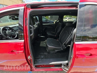 2026 Chrysler Pacifica Limited 121.6" WB – miniatura 13