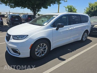 2026 Chrysler Pacifica Limited 121.6" WB