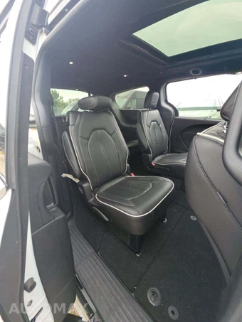 2026 Chrysler Pacifica Limited 121.6" WB - miniatura 14