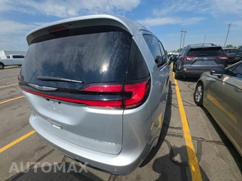 2026 Chrysler Pacifica Limited 121.6" WB - miniatura 4