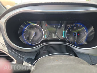 2026 Chrysler Pacifica Limited 121.6" WB – miniatura 12