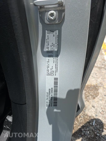 2026 Chrysler Pacifica Limited 121.6" WB – miniatura 14