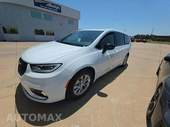 2026 Chrysler Pacifica Limited 121.6" WB