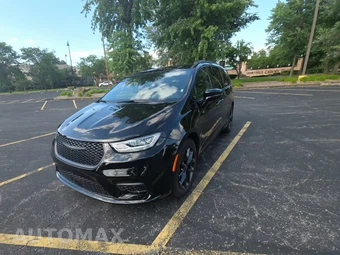 2026 Chrysler Pacifica Limited 121.6" WB