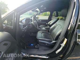 2026 Chrysler Pacifica Limited 121.6" WB – miniatura 3