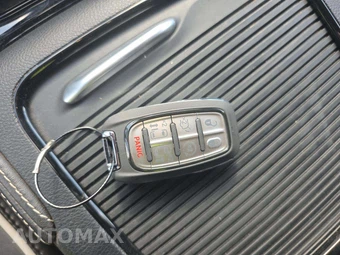 2026 Chrysler Pacifica Limited 121.6" WB – miniatura 5