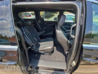 2026 Chrysler Pacifica Limited 121.6" WB – miniatura 17