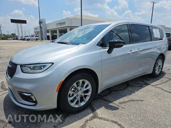 2026 Chrysler Pacifica Limited 121.6" WB