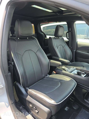 2026 Chrysler Pacifica Limited 121.6" WB – miniatura 19