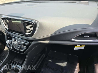 2026 Chrysler Pacifica Limited 121.6" WB – miniatura 20