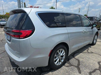 2026 Chrysler Pacifica Limited 121.6" WB – miniatura 3