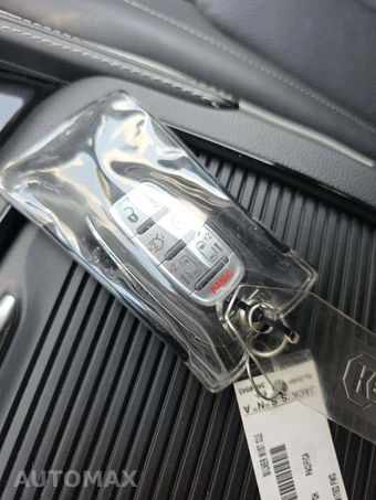 2026 Chrysler Pacifica Limited 121.6" WB – miniatura 8