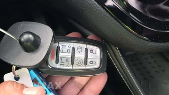 2026 Chrysler Pacifica Limited 121.6" WB – miniatura 19