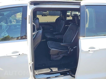 2026 Chrysler Pacifica Limited 121.6" WB - miniatura 10