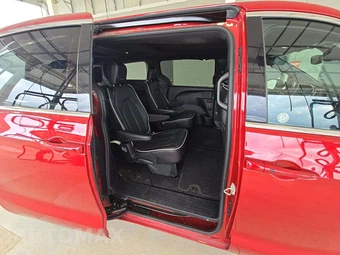 2026 Chrysler Pacifica Limited 121.6" WB – miniatura 14