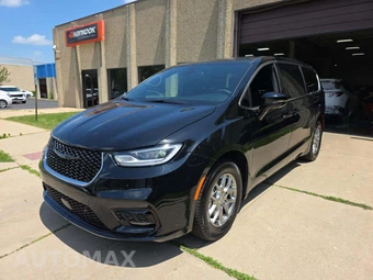 2026 Chrysler Pacifica Limited 121.6" WB