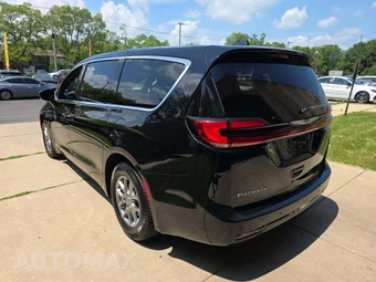 2026 Chrysler Pacifica Limited 121.6" WB - miniatura 2