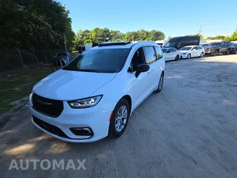 2026 Chrysler Pacifica Limited 121.6" WB