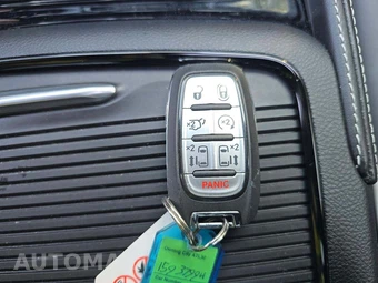 2026 Chrysler Pacifica Limited 121.6" WB – miniatura 5