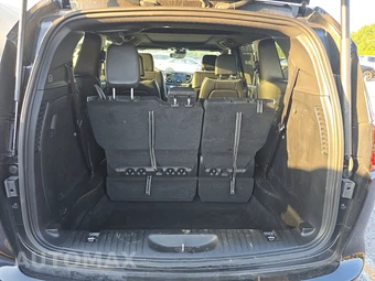 2026 Chrysler Pacifica Limited 121.6" WB – miniatura 24