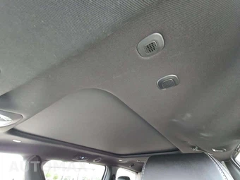 2026 Chrysler Pacifica Limited 121.6" WB – miniatura 8
