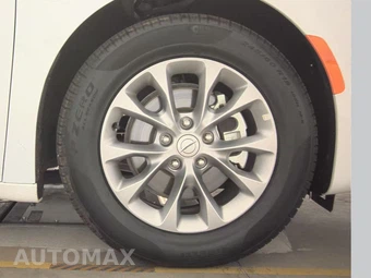 2026 Chrysler Pacifica Limited 121.6" WB – miniatura 10
