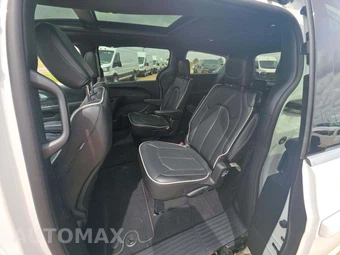 2026 Chrysler Pacifica Limited 121.6" WB – miniatura 10