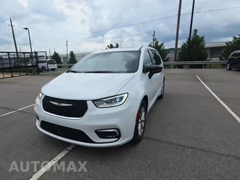 2026 Chrysler Pacifica Limited 121.6" WB