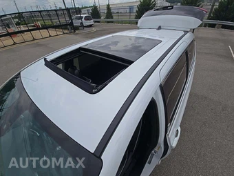 2026 Chrysler Pacifica Limited 121.6" WB – miniatura 9