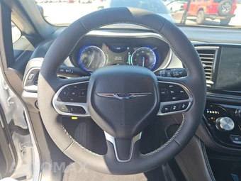 2026 Chrysler Pacifica Limited 121.6" WB - miniatura 10