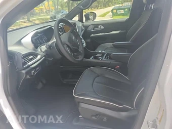 2026 Chrysler Pacifica Limited 121.6" WB - miniatura 13