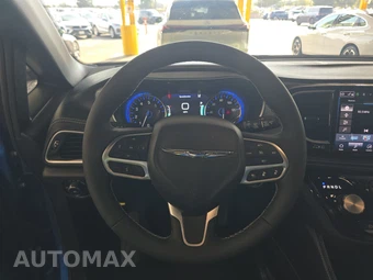 2026 Chrysler Pacifica Limited 121.6" WB - miniatura 10