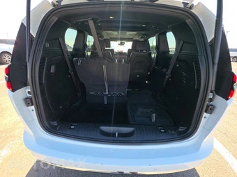 2026 Chrysler Pacifica Limited 121.6" WB - miniatura 10