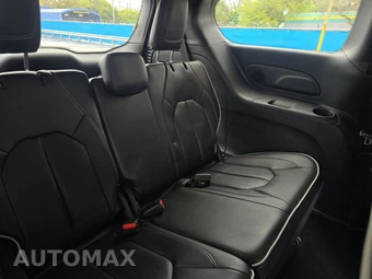 2026 Chrysler Pacifica Limited – miniatura 14
