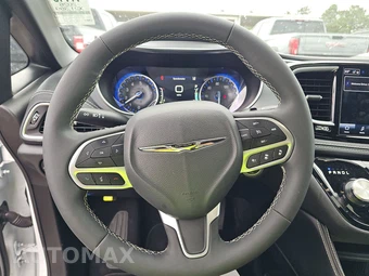 2026 Chrysler Pacifica Limited – miniatura 10