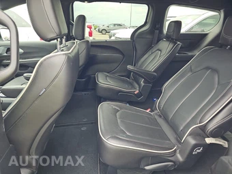 2026 Chrysler Pacifica Limited – miniatura 13