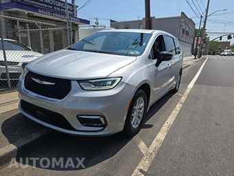 2026 Chrysler Pacifica Select 121.6" WB - car from the USA, Manheim Buy-Now listing at AUTOMAX
