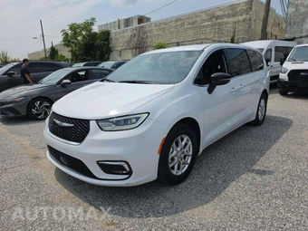 2026 Chrysler Pacifica Select 121.6" WB - car from the USA, Manheim Buy-Now listing at AUTOMAX