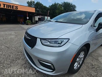 2026 Chrysler Pacifica Select 121.6" WB