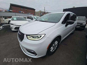 2026 Chrysler Pacifica Select 121.6" WB