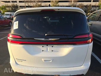 2026 Chrysler Pacifica Select 121.6" WB - miniatura 5