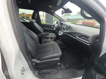 2026 Chrysler Pacifica Select 121.6" WB - miniatura 19