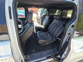 2026 Chrysler Pacifica Select 121.6" WB - miniatura 13