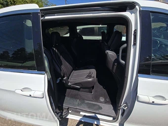 2026 Chrysler Pacifica Select 121.6" WB - miniatura 17