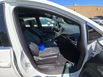 2026 Chrysler Pacifica Select 121.6" WB - miniatura 19