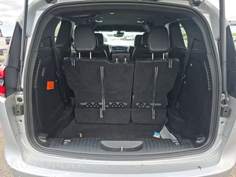 2026 Chrysler Pacifica Select 121.6" WB - miniatura 17