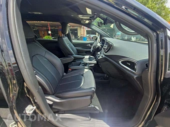 2026 Chrysler Pacifica Select 121.6" WB - miniatura 16
