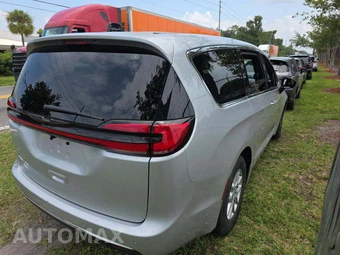 2026 Chrysler Pacifica Select 121.6" WB - miniatura 2